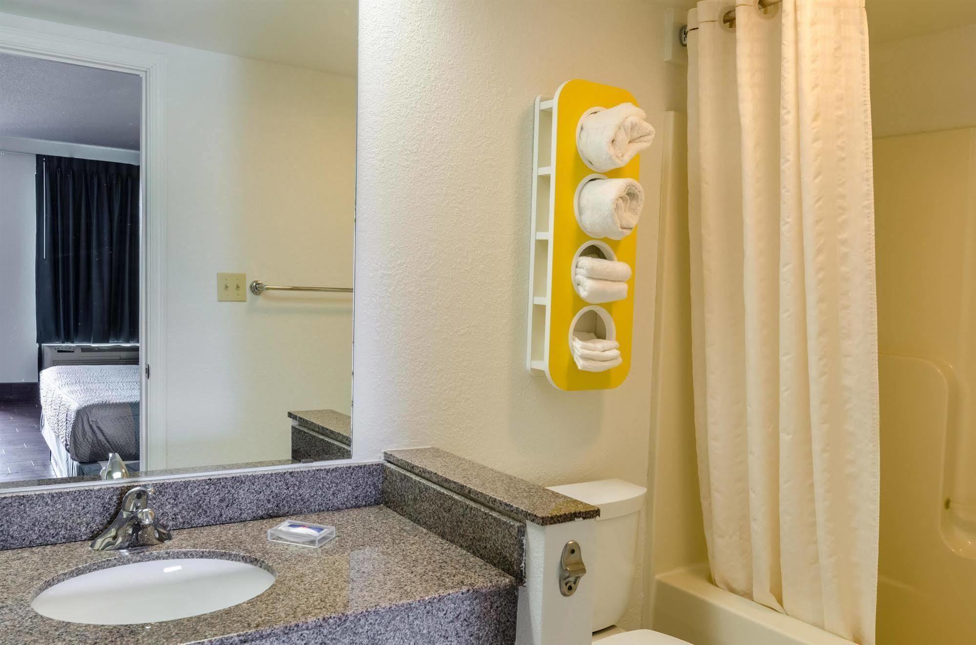 Motel 6-Lexington, Va ภายนอก รูปภาพ