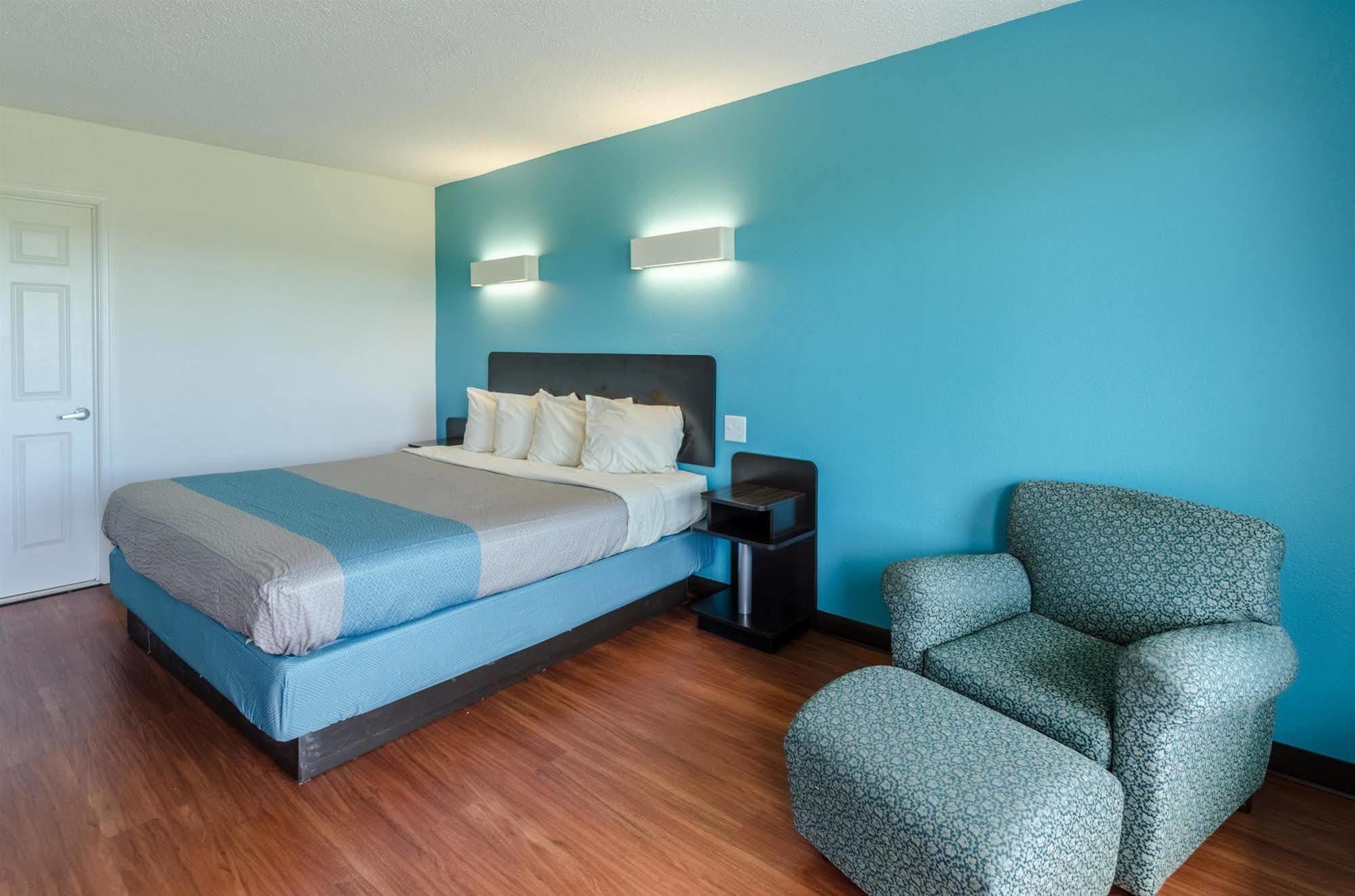Motel 6-Lexington, Va ภายนอก รูปภาพ